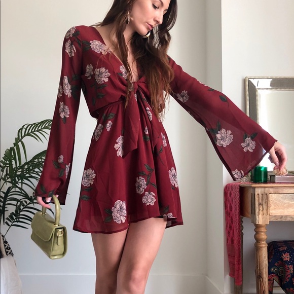 Tobi Dresses & Skirts - Tobi Floral Dress